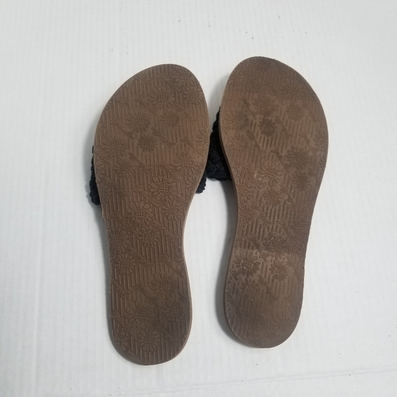 Yellow Box Black Woven Sandals - Picture 10 of 13